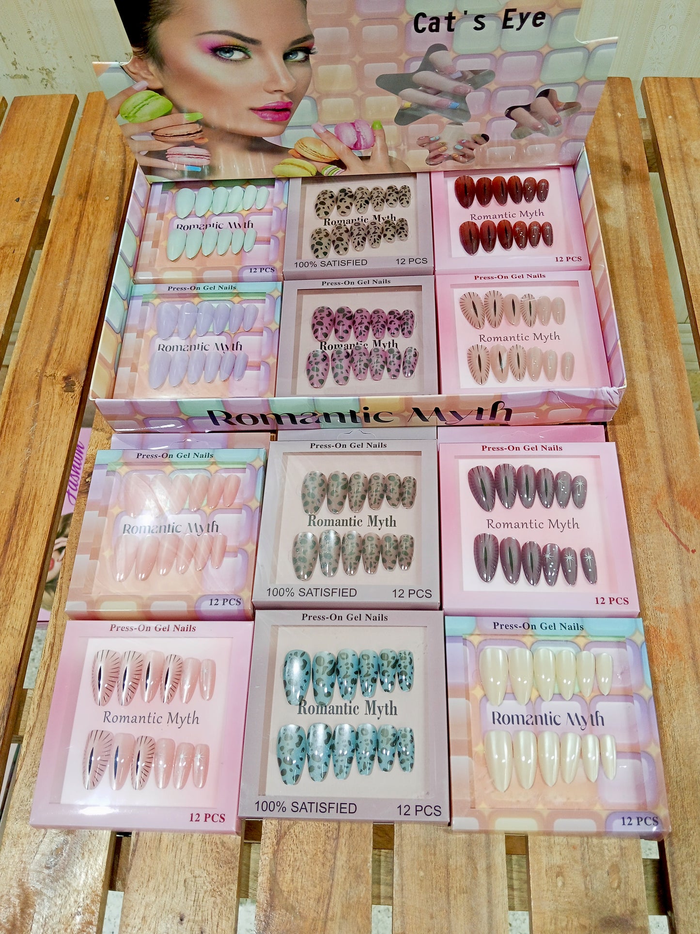 Cat eye nail box of 12 (Random Color)