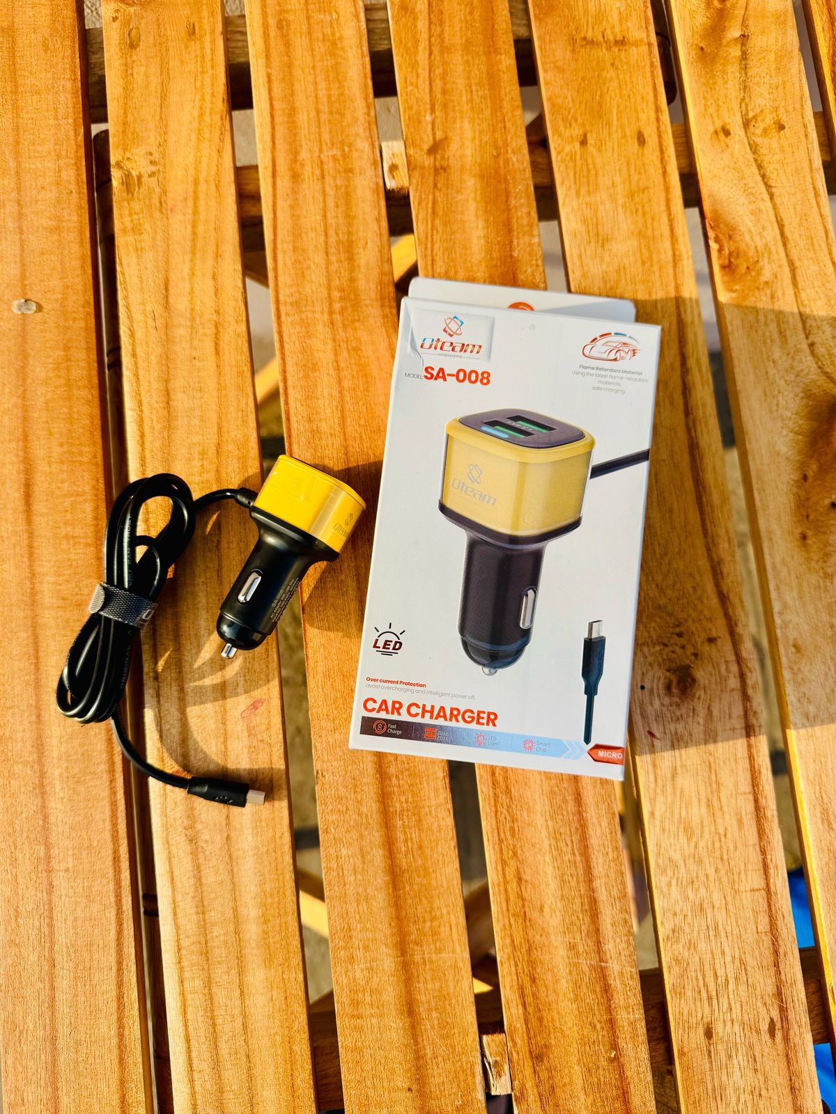 Oteam SA008 LED Car Charger