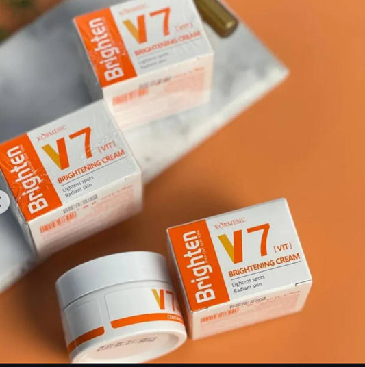 KORMESIC V7 Brightening Lightens Spots Radiant Skin Face cream 40g