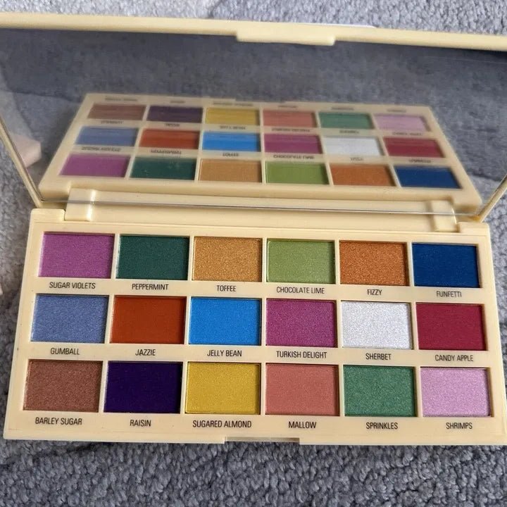Revolution Sprinkles 18 colors Eyeshadow Palette