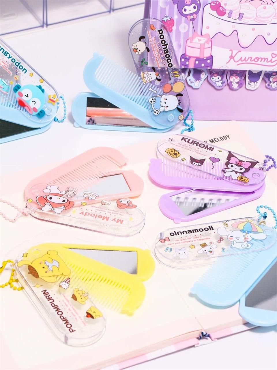 Sanrio Characters Foldable Mirror & Comb Set | Hello Kitty Cinnamoroll Kuromi (Random Color)