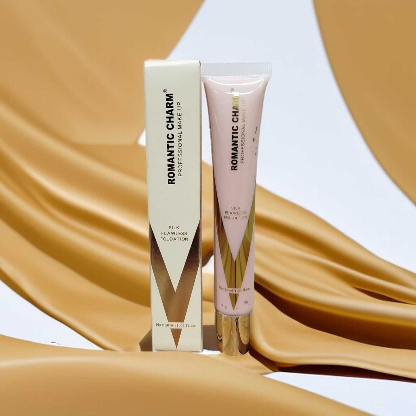 ROMANTIC CHARM Silk Flawless Foundation