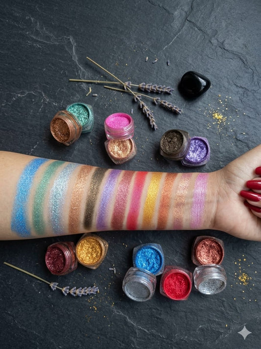 Meeru Velvet Eyeshadow Pigment Set – 12 Shades | Metallic & Shimmer Loose Powder