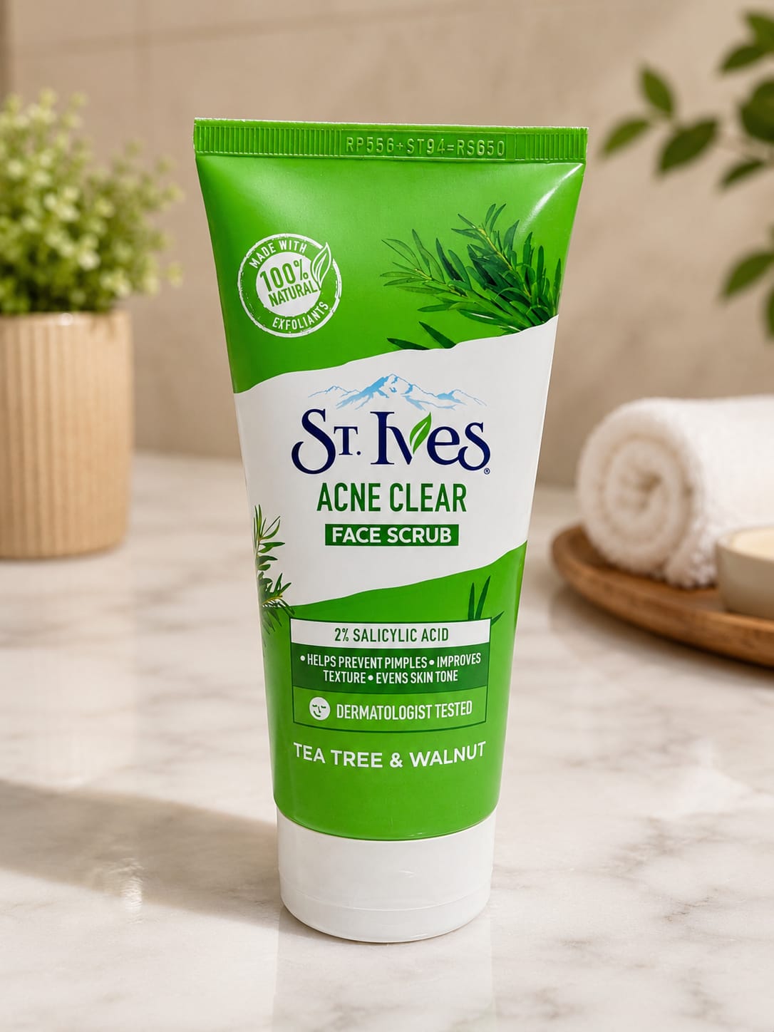 St. Ives Acne Clear Face Scrub – Tea Tree & Walnut with 2% Salicylic Acid